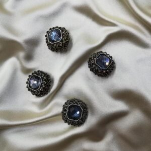 Nasuri metalici cristale albastre (mici) 16mm 10983